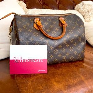 Louis Vuitton speedy